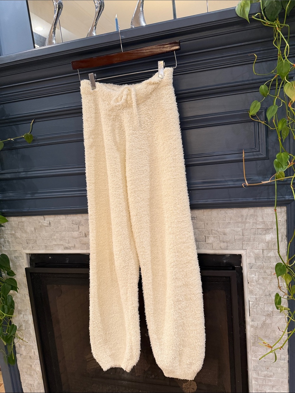 SKIMS Cream Plush Wide-Leg Lounge Pants